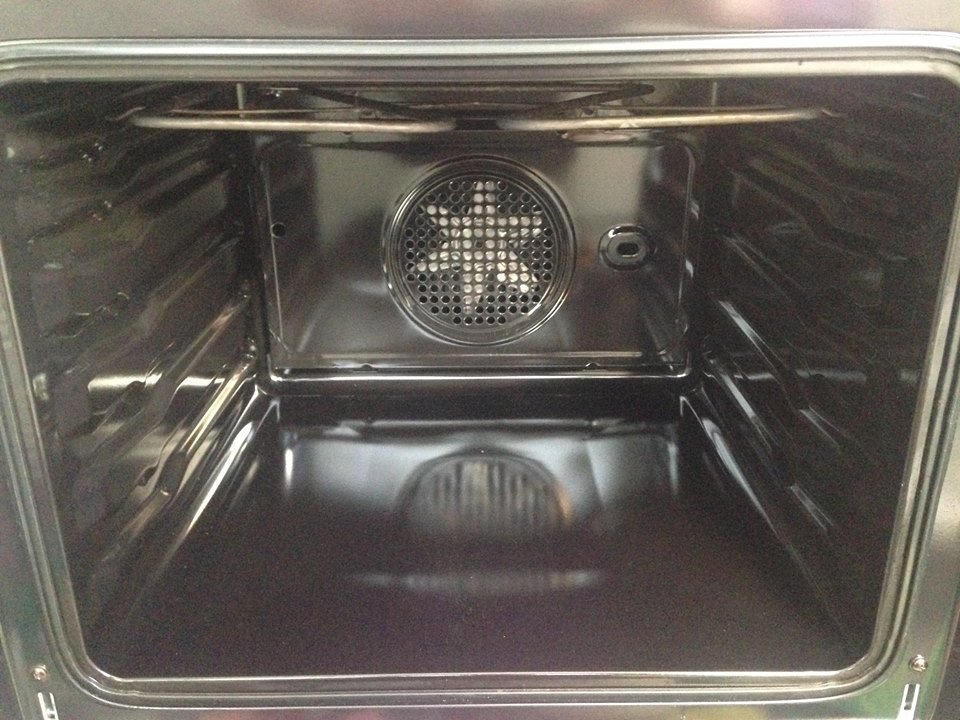 After our oven cleaning in Bartley Green